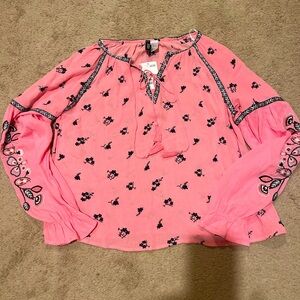 H&MWomen's Pink BOHO  Blouse with Black EMBROIDERED Pattern Size S NWT